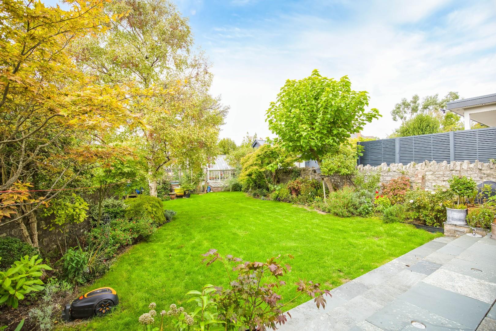 25 Cwrt-Y-Vil Road, Penarth, Vale of Glamorgan, CF64 3HP